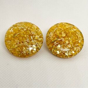 Vintage Gold Confetti Lucite Glitter Earrings 50's